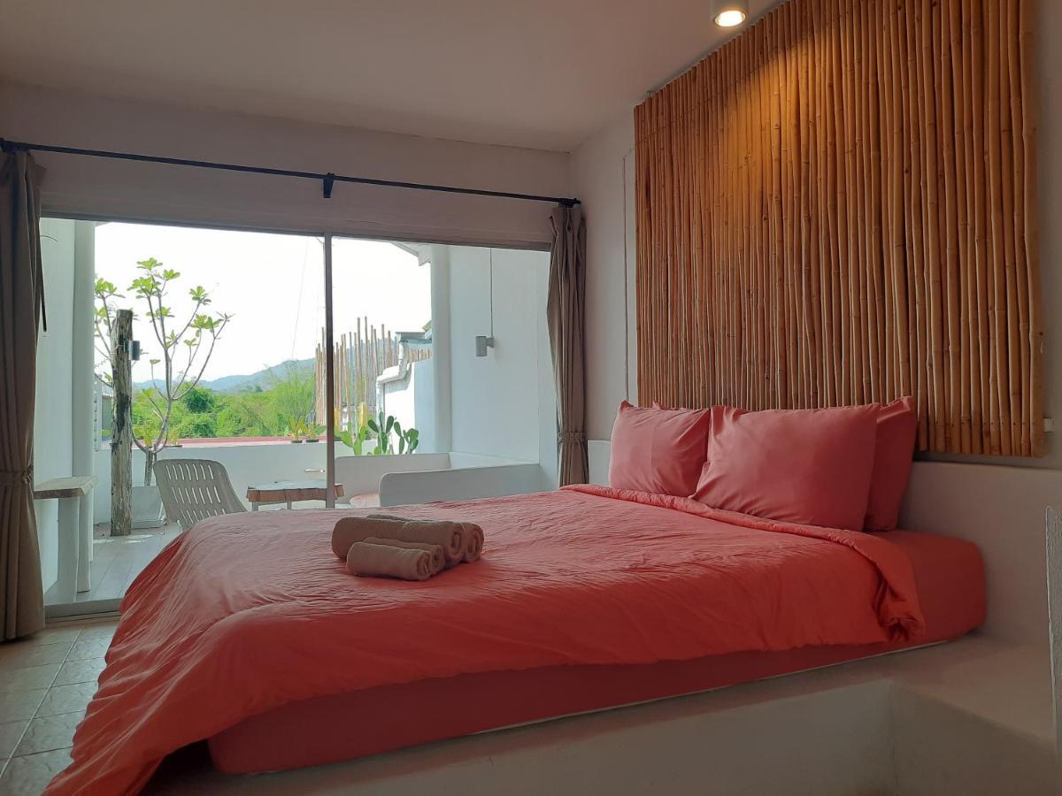Chasorn Riverside Resort Ban Huai Maenam Noi Exterior photo