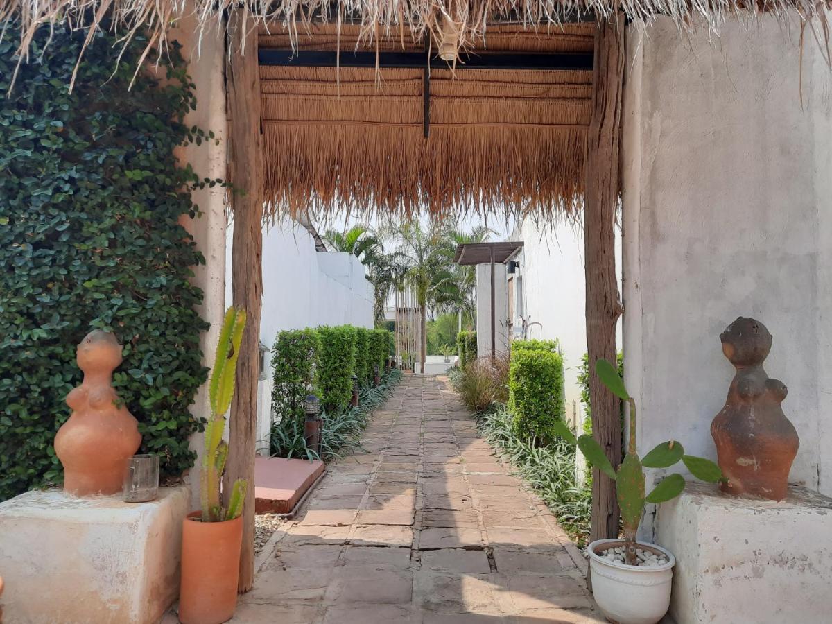 Chasorn Riverside Resort Ban Huai Maenam Noi Exterior photo