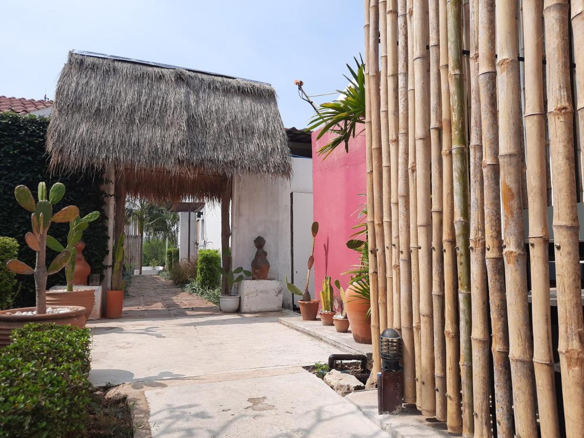 Chasorn Riverside Resort Ban Huai Maenam Noi Exterior photo