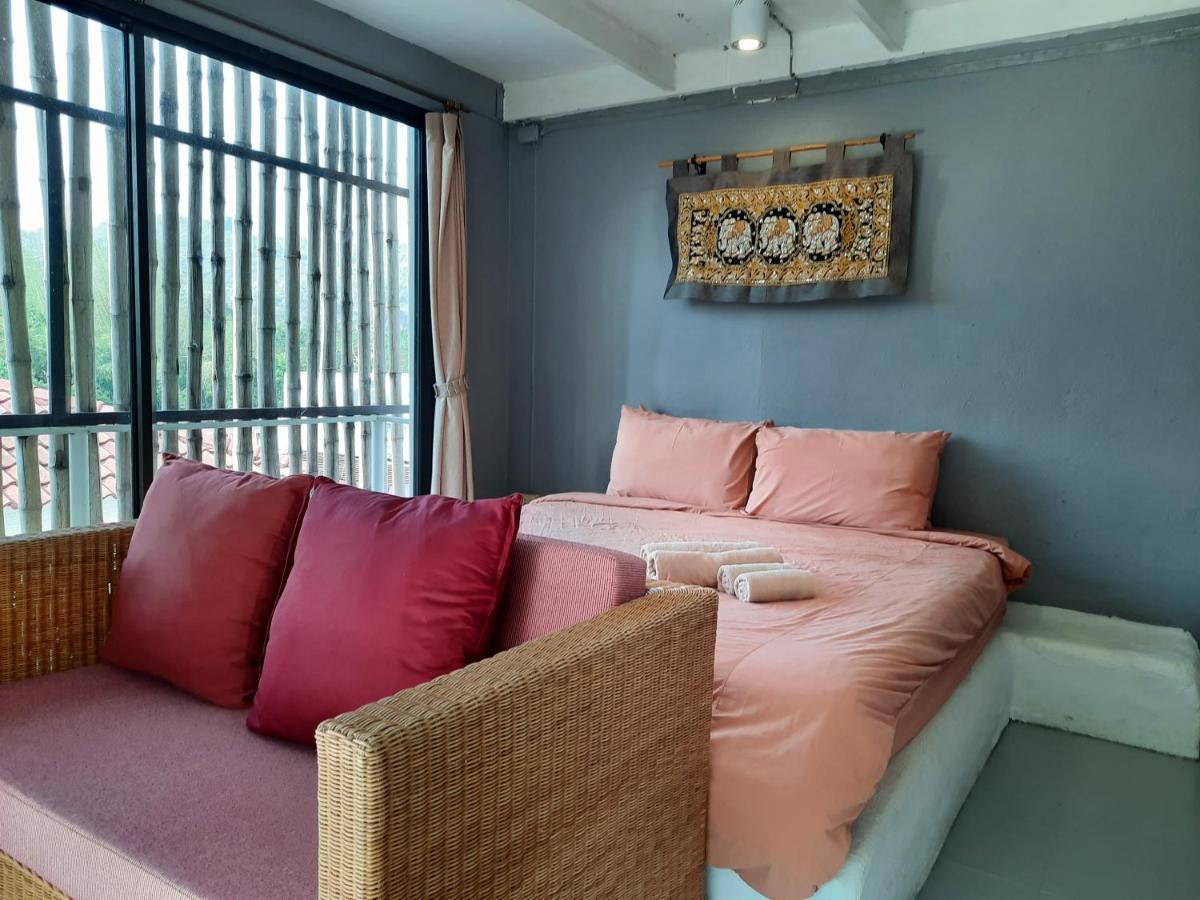 Chasorn Riverside Resort Ban Huai Maenam Noi Exterior photo