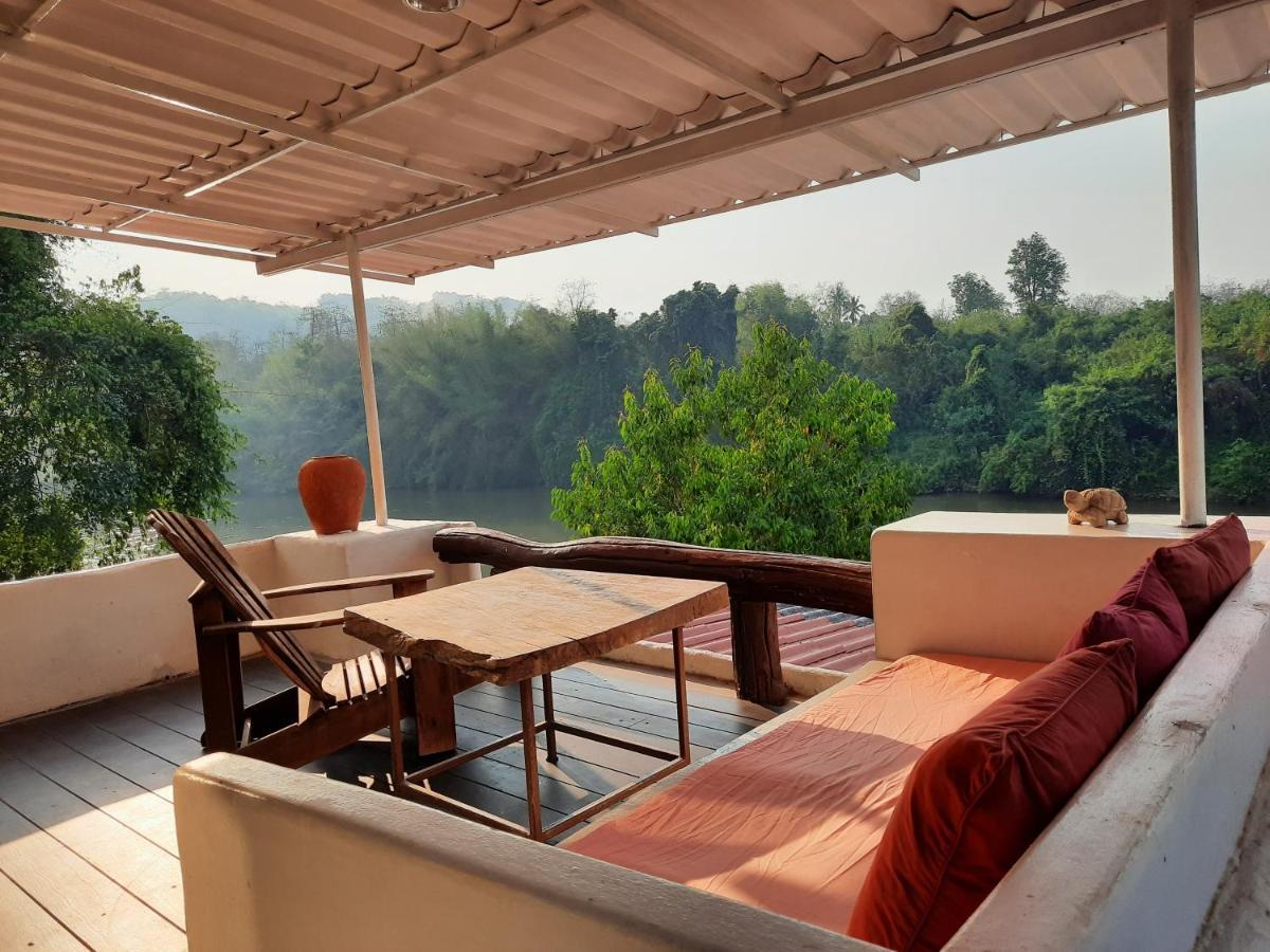 Chasorn Riverside Resort Ban Huai Maenam Noi Exterior photo