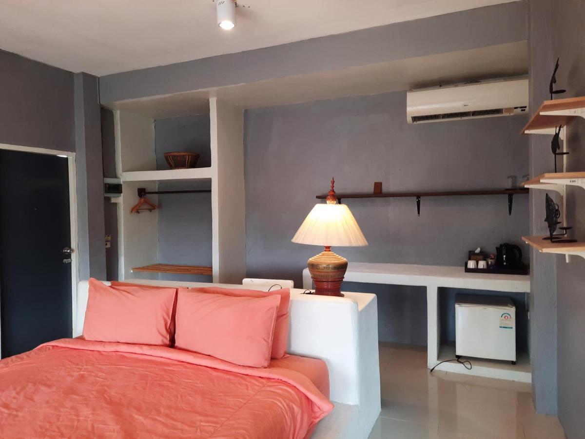 Chasorn Riverside Resort Ban Huai Maenam Noi Exterior photo