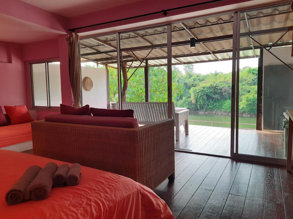 Chasorn Riverside Resort Ban Huai Maenam Noi Exterior photo