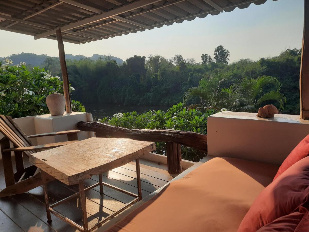 Chasorn Riverside Resort Ban Huai Maenam Noi Exterior photo