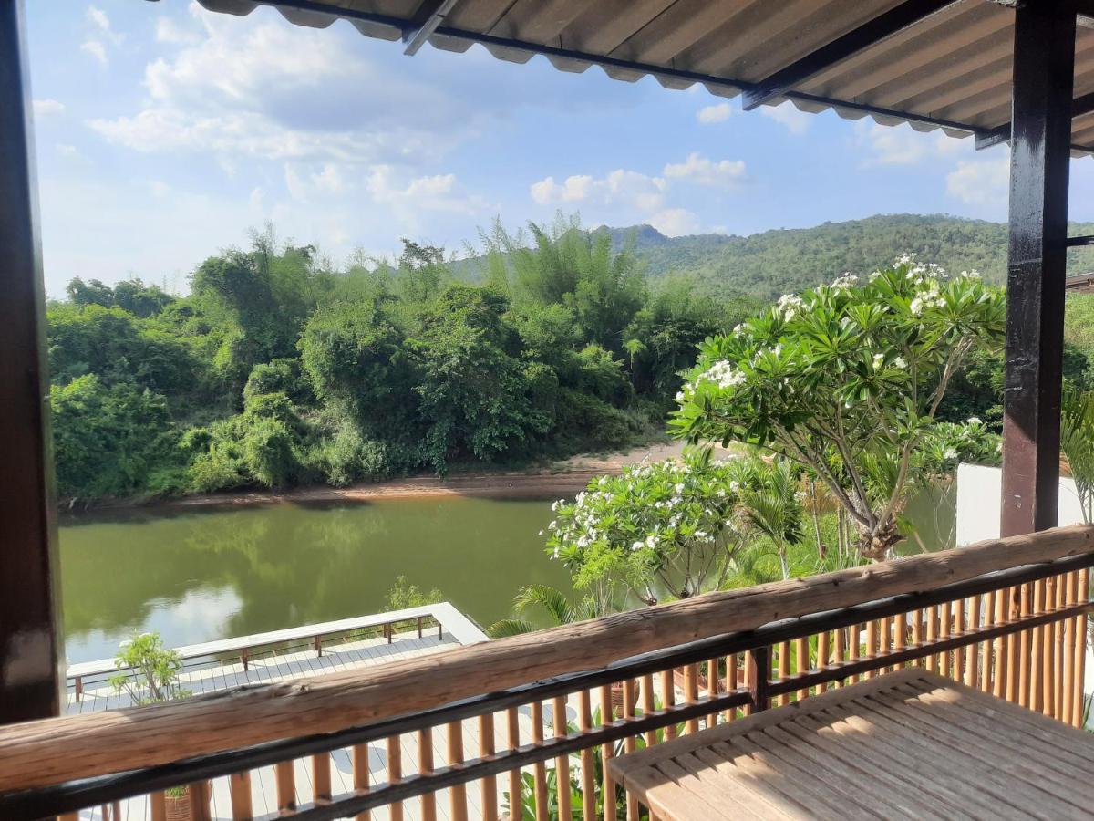 Chasorn Riverside Resort Ban Huai Maenam Noi Exterior photo