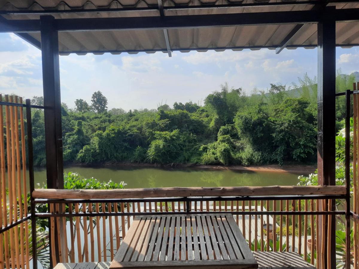 Chasorn Riverside Resort Ban Huai Maenam Noi Exterior photo